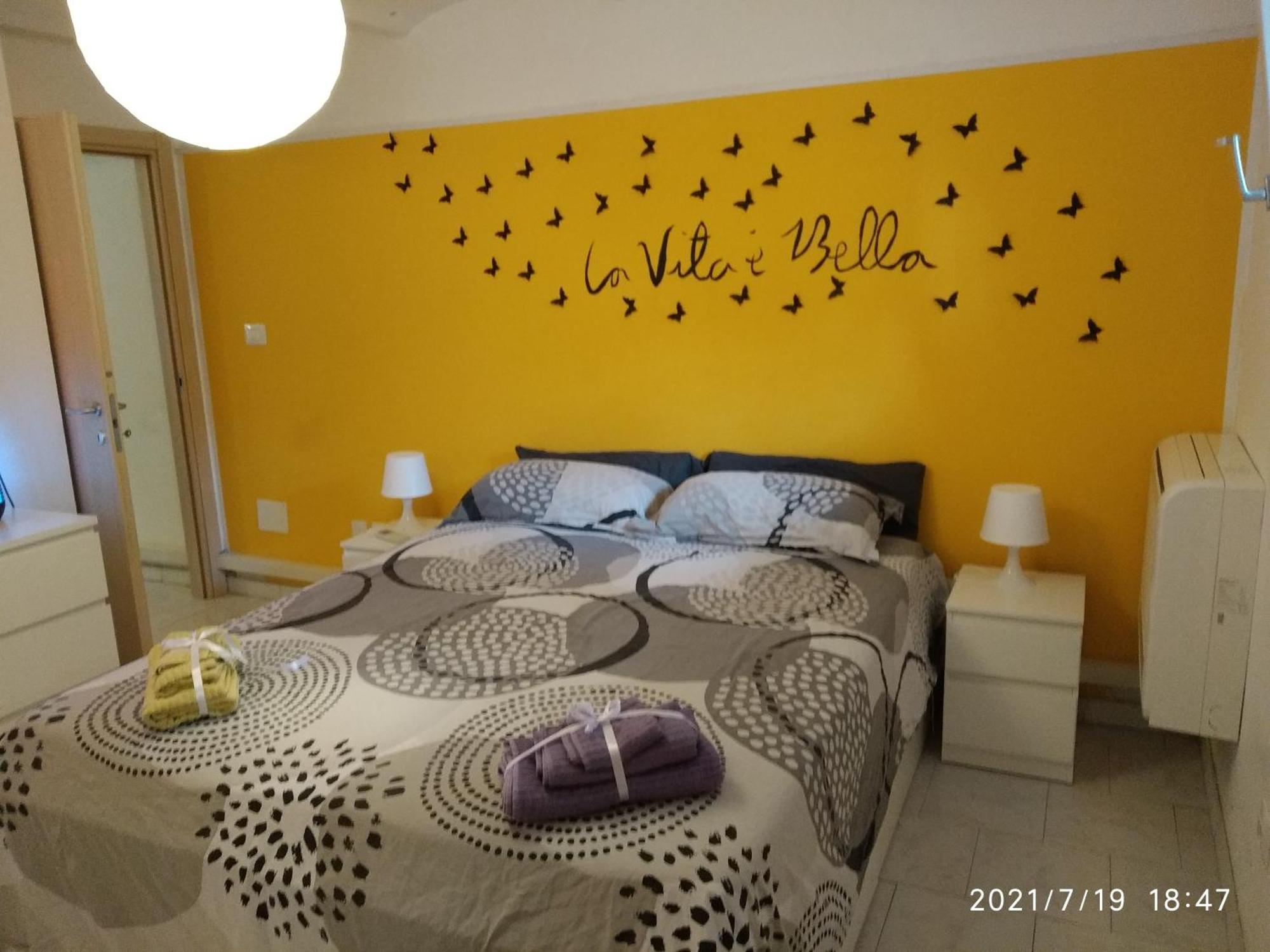 דירות קזלקיו די רנו Casa Gardel מראה חיצוני תמונה