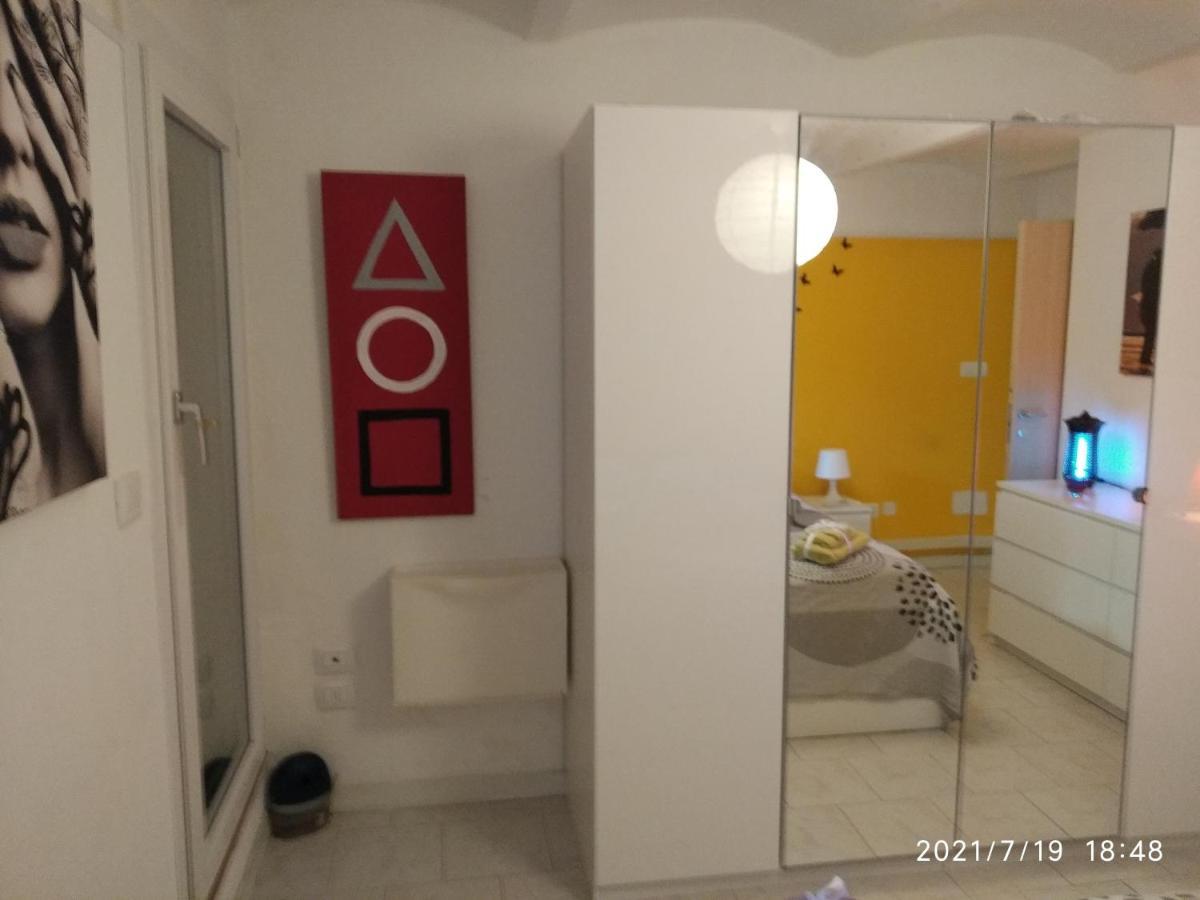 דירות קזלקיו די רנו Casa Gardel מראה חיצוני תמונה