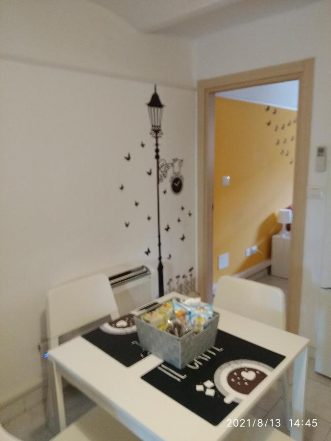 דירות קזלקיו די רנו Casa Gardel מראה חיצוני תמונה