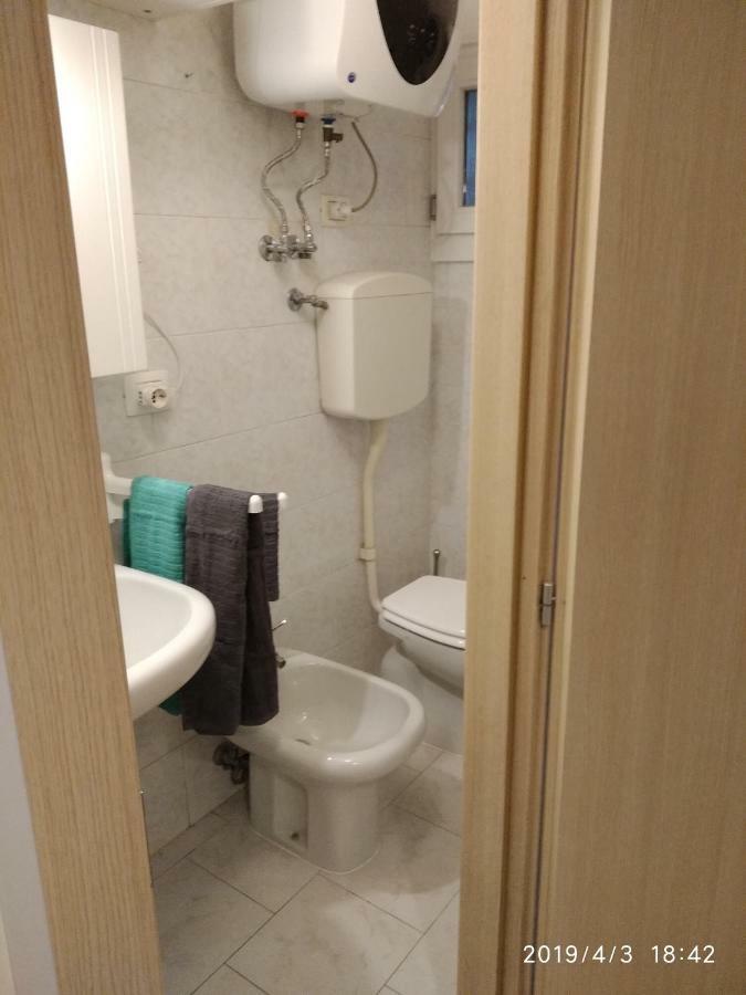 דירות קזלקיו די רנו Casa Gardel מראה חיצוני תמונה